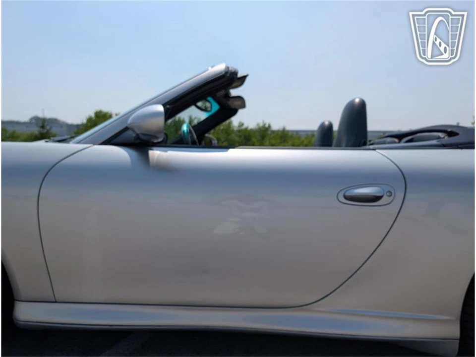 2004 Porsche 996 Carrera - Image 29 of 31