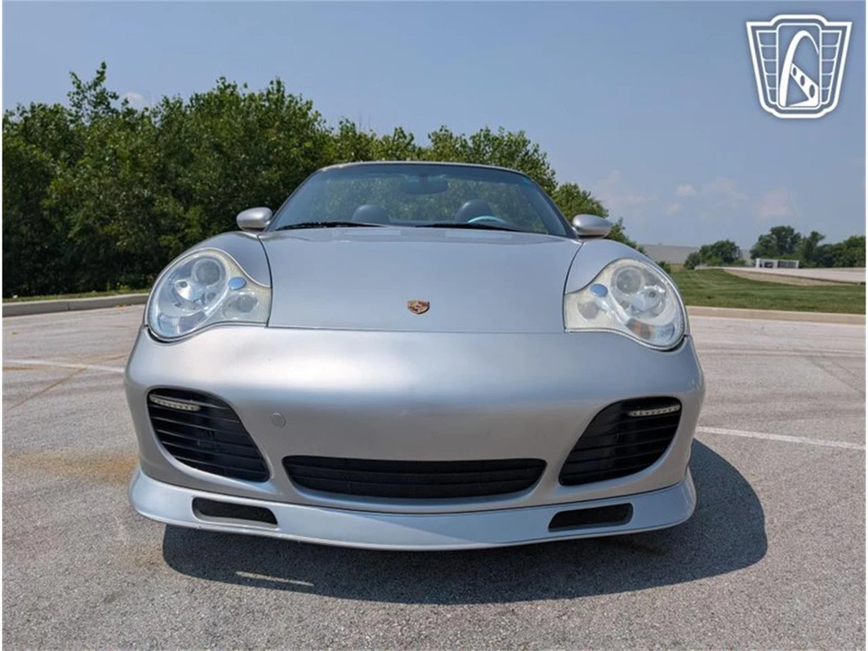 2004 Porsche 996 Carrera - Image 24 of 31