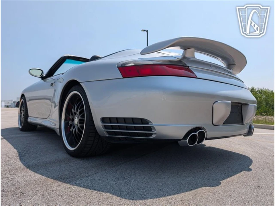 2004 Porsche 996 Carrera - Image 10 of 31