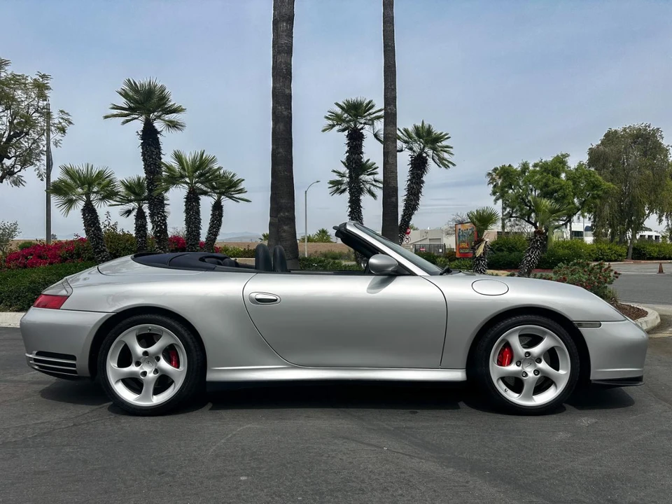 2004 Porsche 996 Carrera - Image 7 of 31