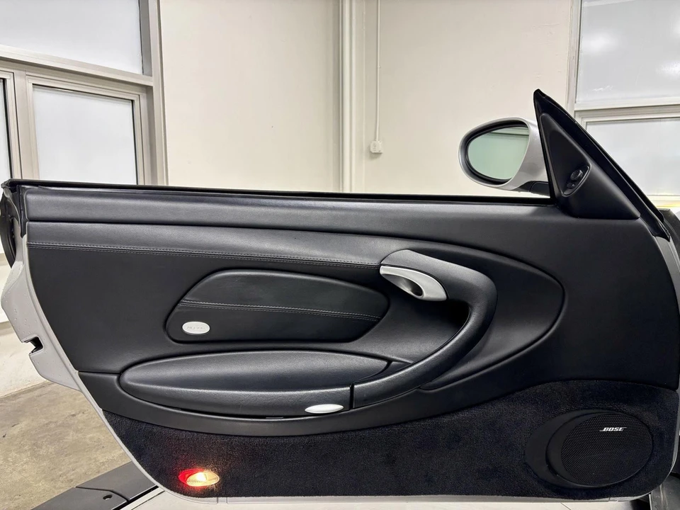 2004 Porsche 996 Carrera - Image 16 of 31