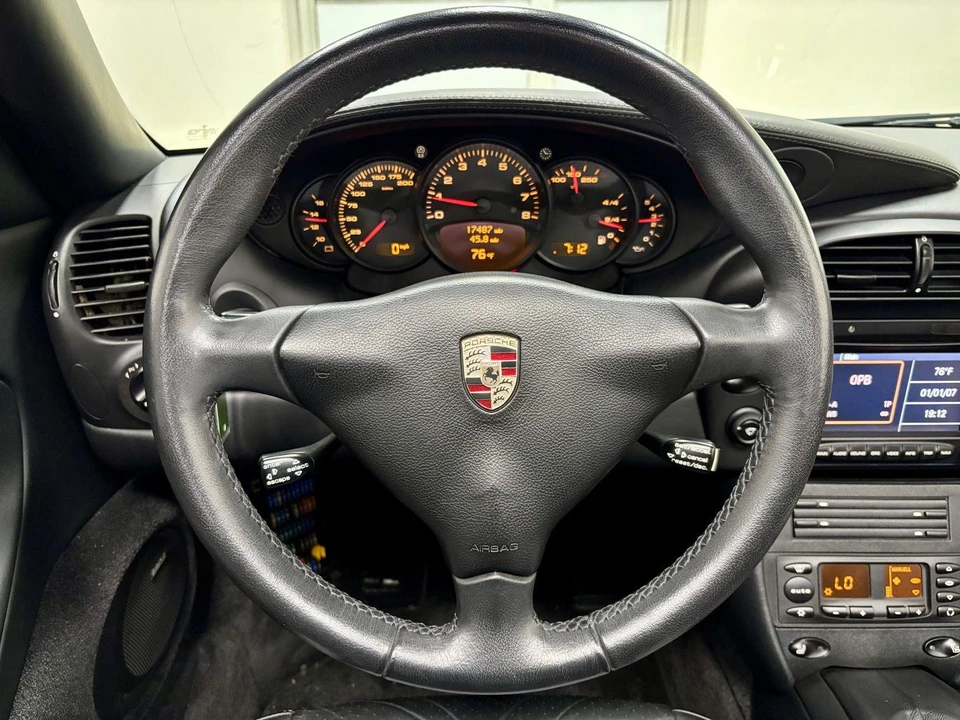 2004 Porsche 996 Carrera - Image 22 of 31