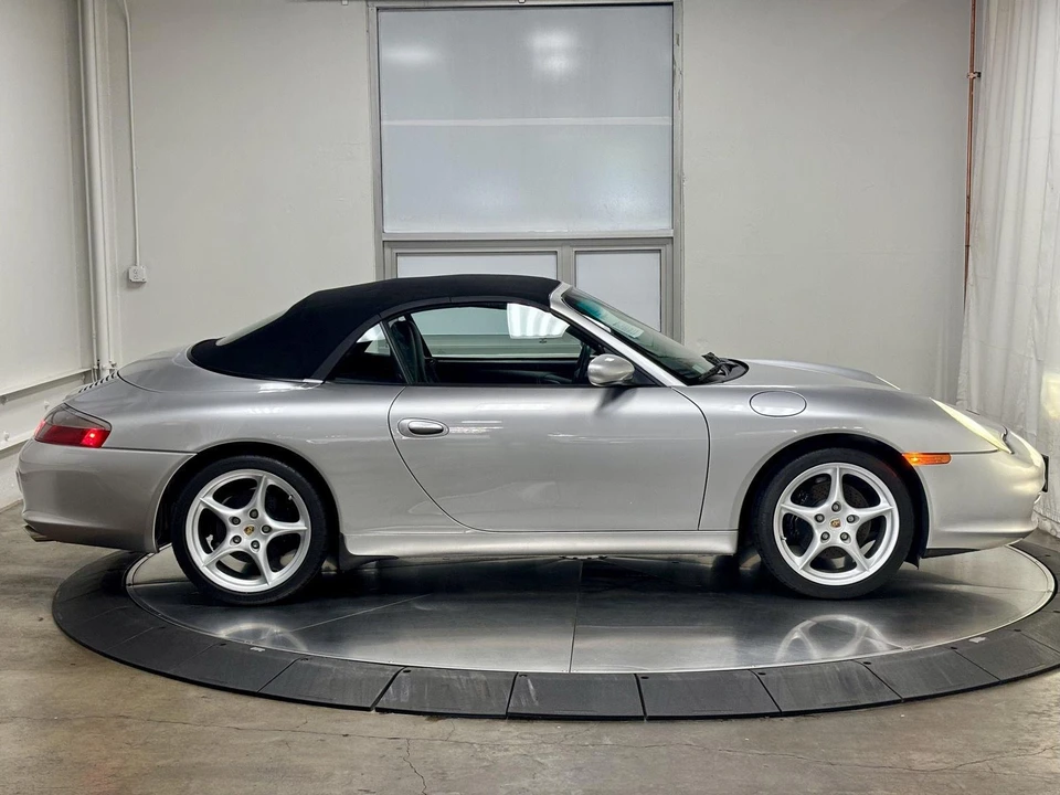 2004 Porsche 996 Carrera - Image 11 of 31