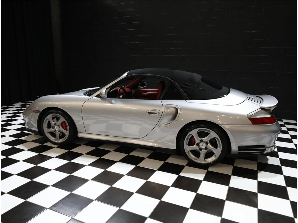 2004 Porsche 996 Carrera - Image 12 of 31