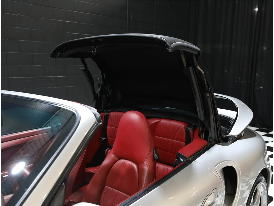 2004 Porsche 996 Carrera - Image 18 of 31