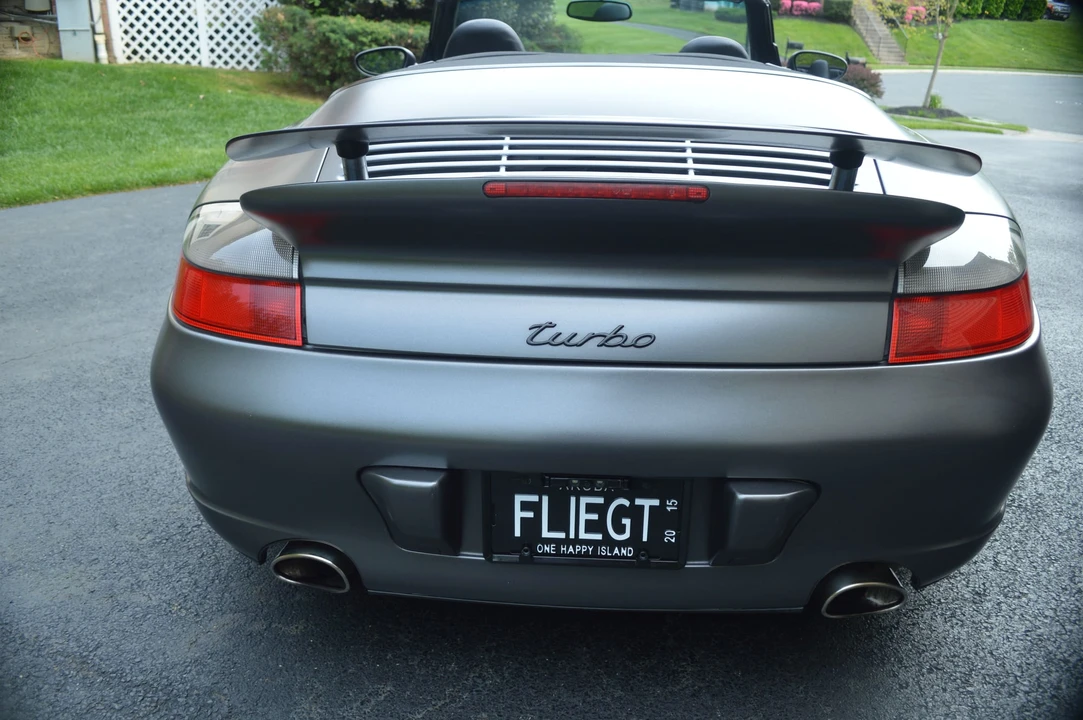 2004 Porsche 996 Turbo - Image 9 of 31