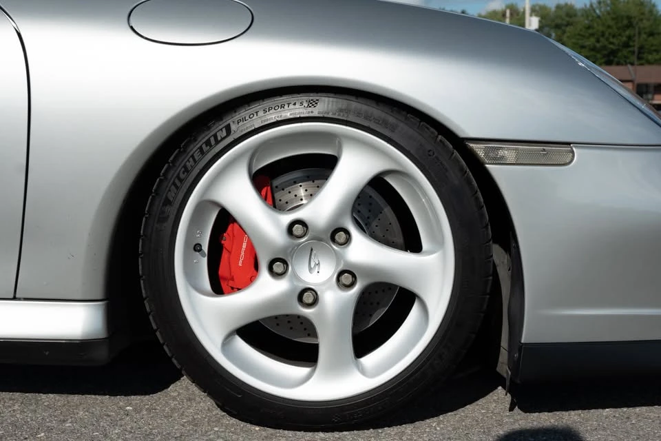2004 Porsche 996 Carrera 4S - Image 8 of 20