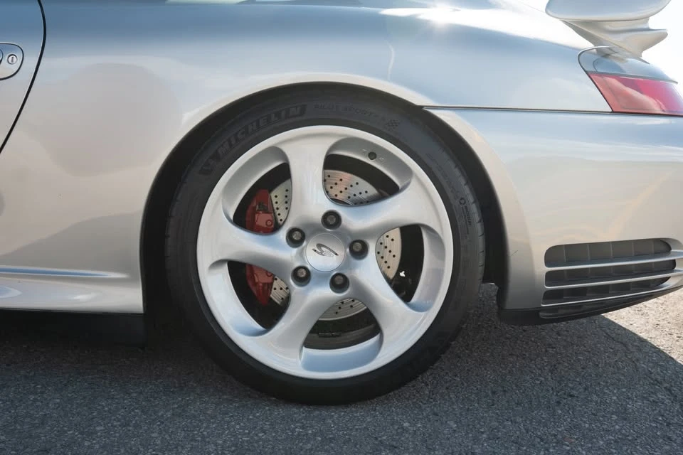2004 Porsche 996 Carrera 4S - Image 11 of 20