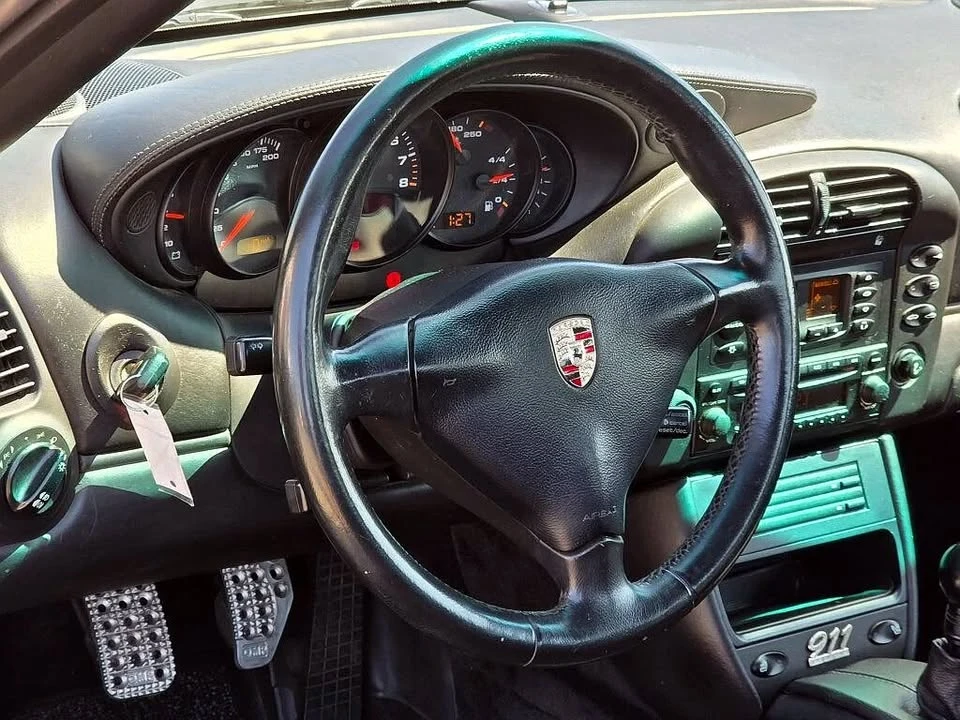 2004 Porsche 996 Carrera - Image 12 of 19