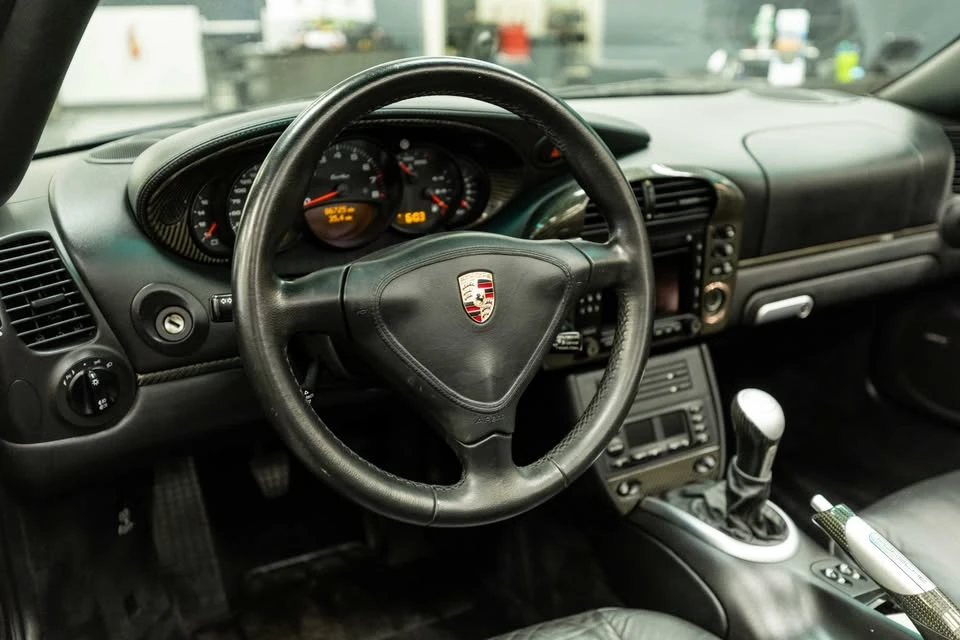 2004 Porsche 996 Turbo - Image 11 of 19