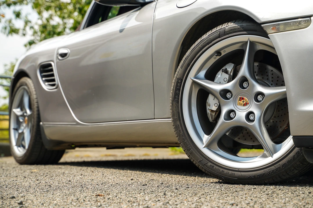 2004 Porsche 986 Boxster S - Image 18 of 31
