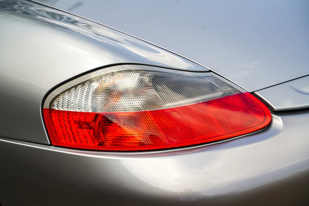 2004 Porsche 986 Boxster S - Image 28 of 31