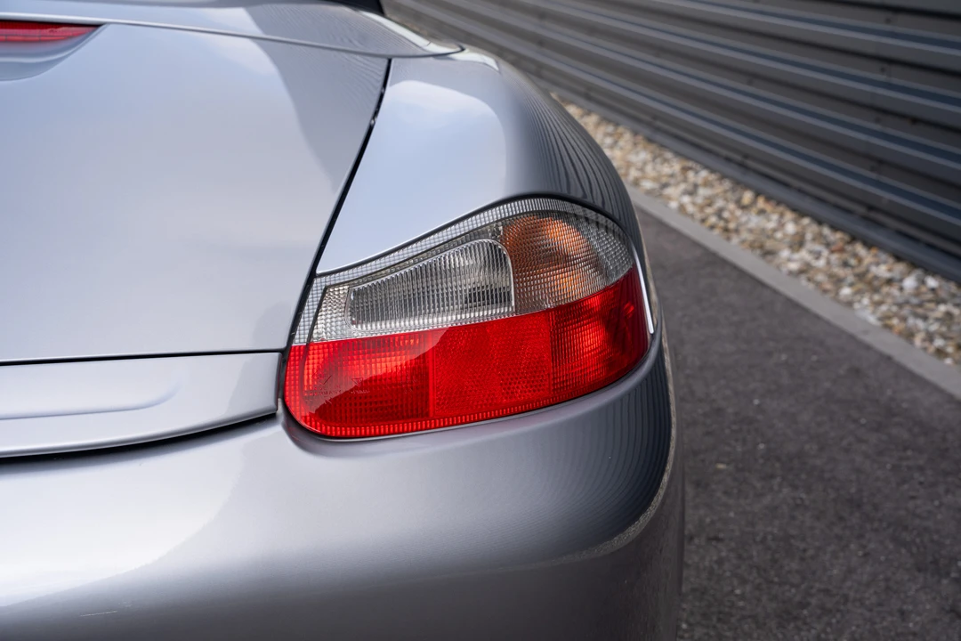 2004 Porsche 986 Boxster S - Image 12 of 31