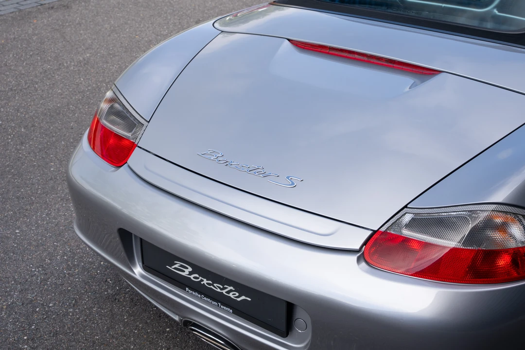 2004 Porsche 986 Boxster S - Image 14 of 31