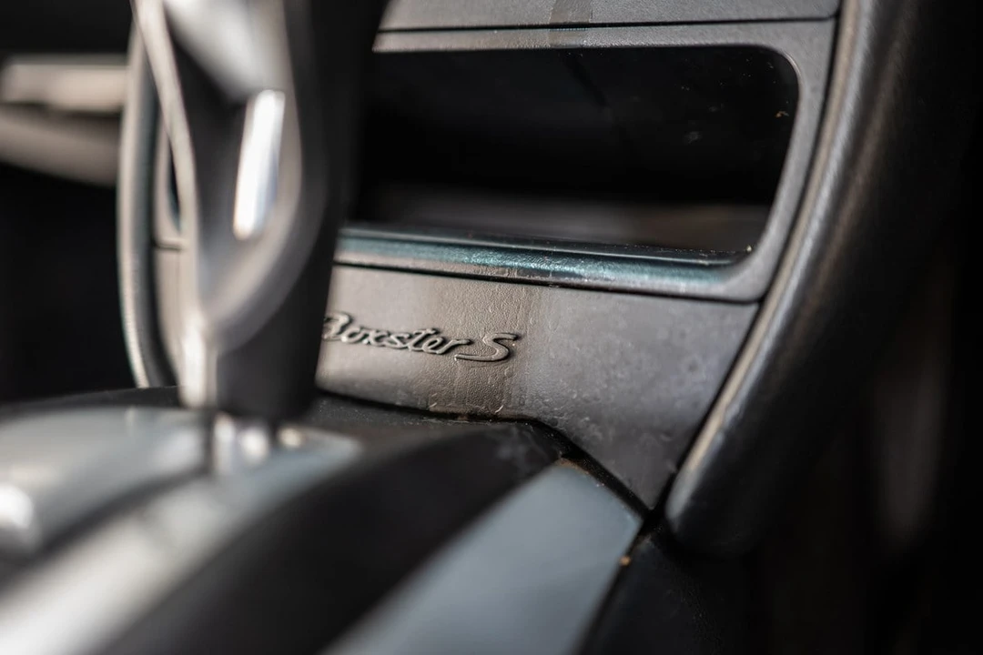2004 Porsche 986 Boxster S - Image 16 of 30