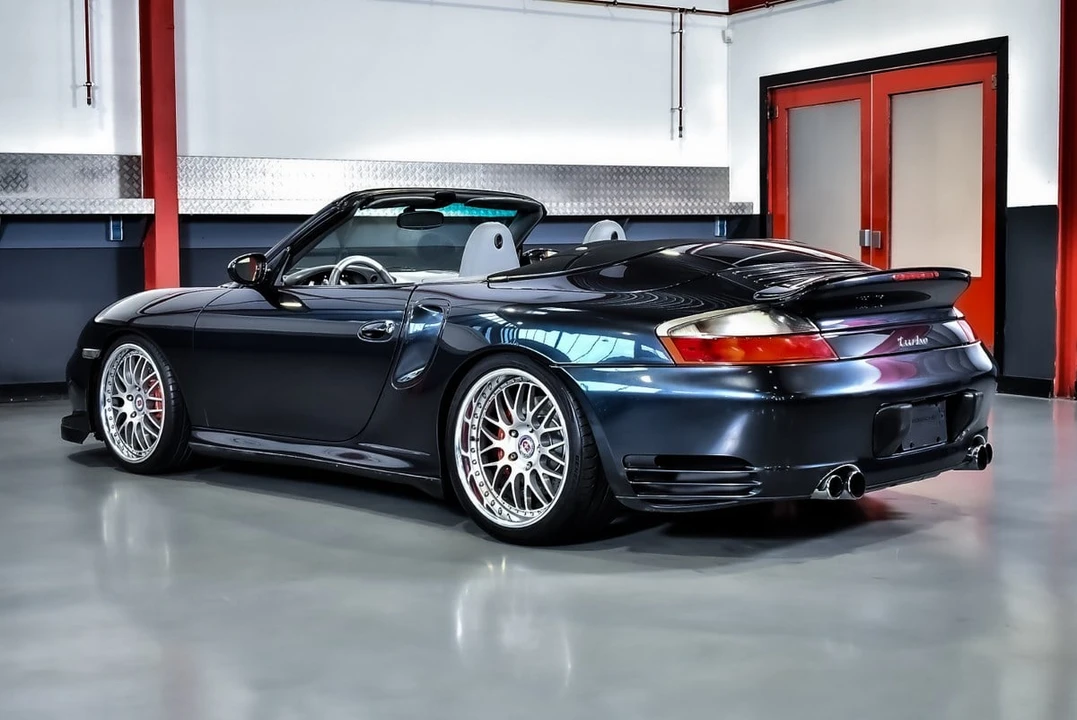 2004 Porsche 996 Turbo - Image 23 of 30