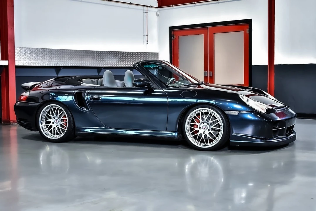 2004 Porsche 996 Turbo - Image 12 of 30