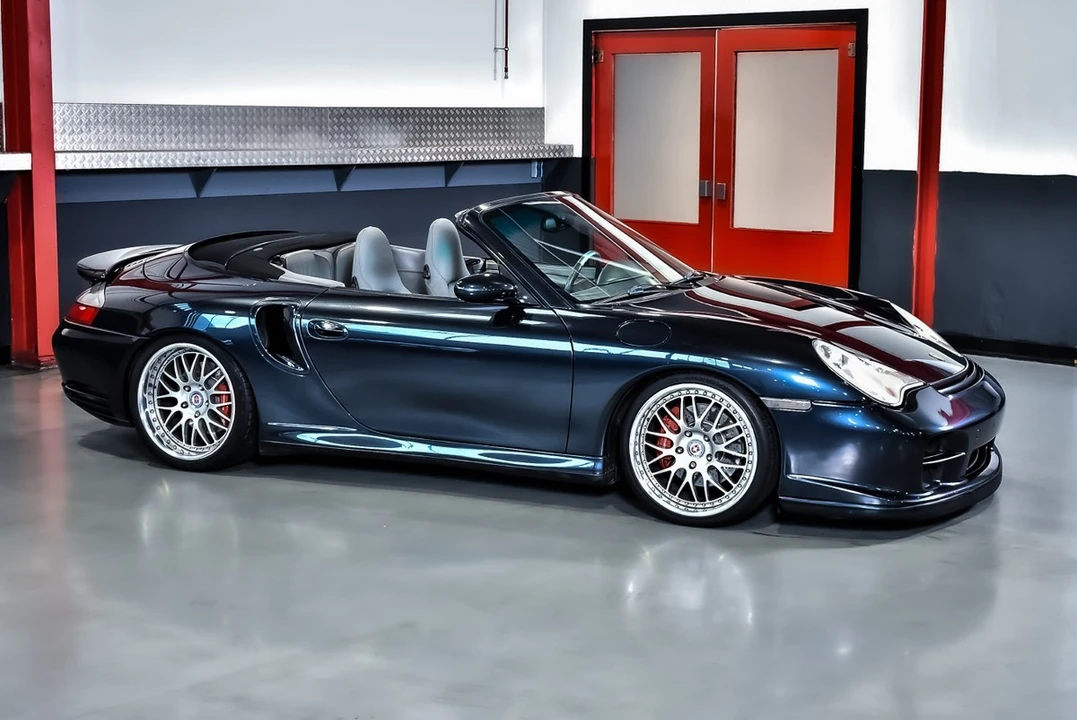 2004 Porsche 996 Turbo - Image 11 of 30