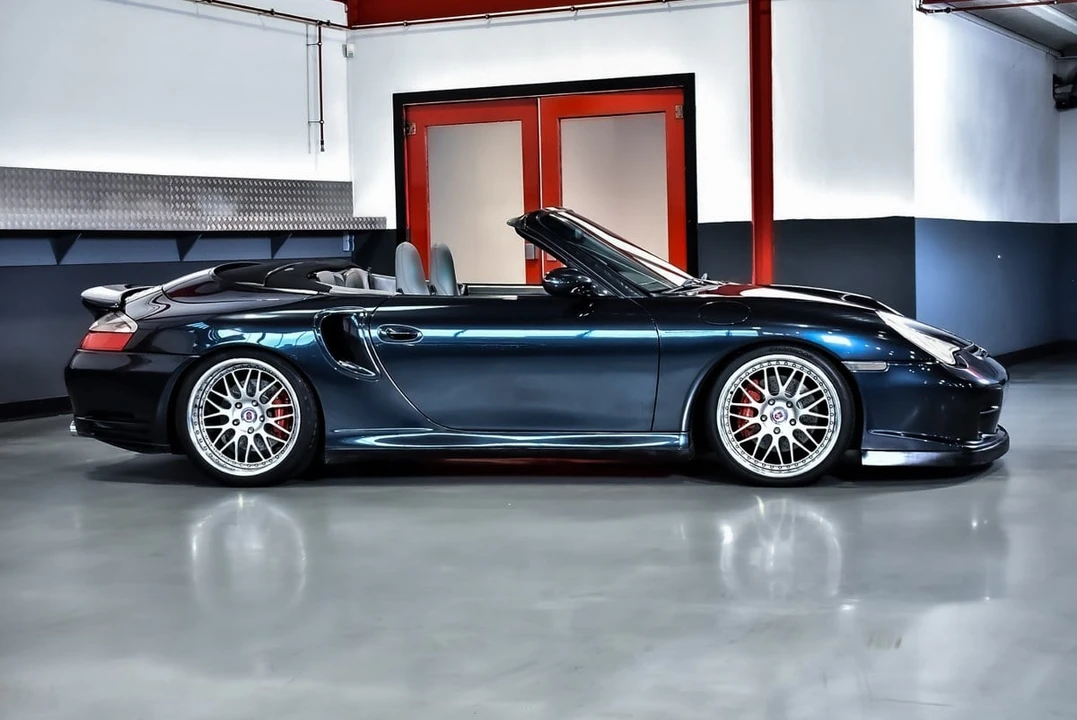 2004 Porsche 996 Turbo - Image 14 of 30