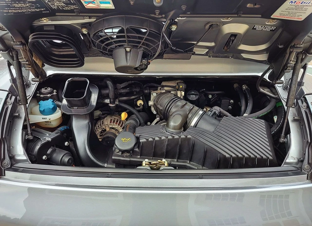 2004 Porsche 996 Carrera 4S - Image 16 of 20