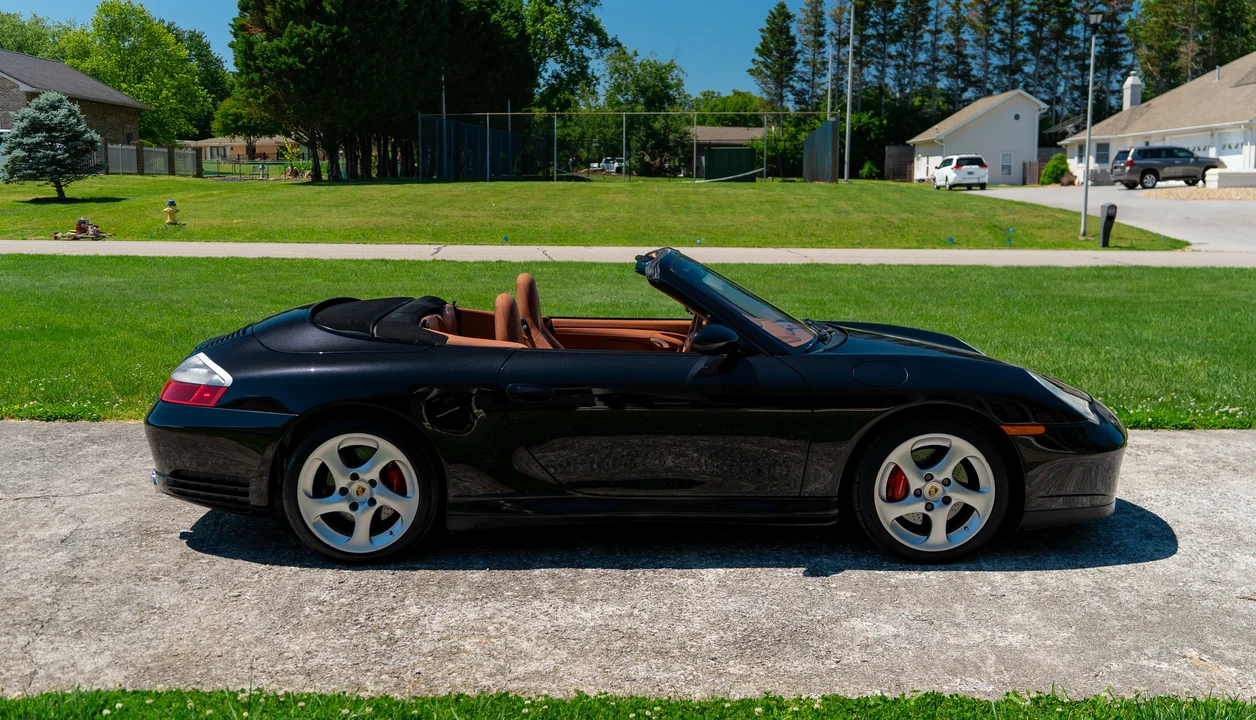 2004 Porsche 996 Carrera 4S - Image 8 of 31