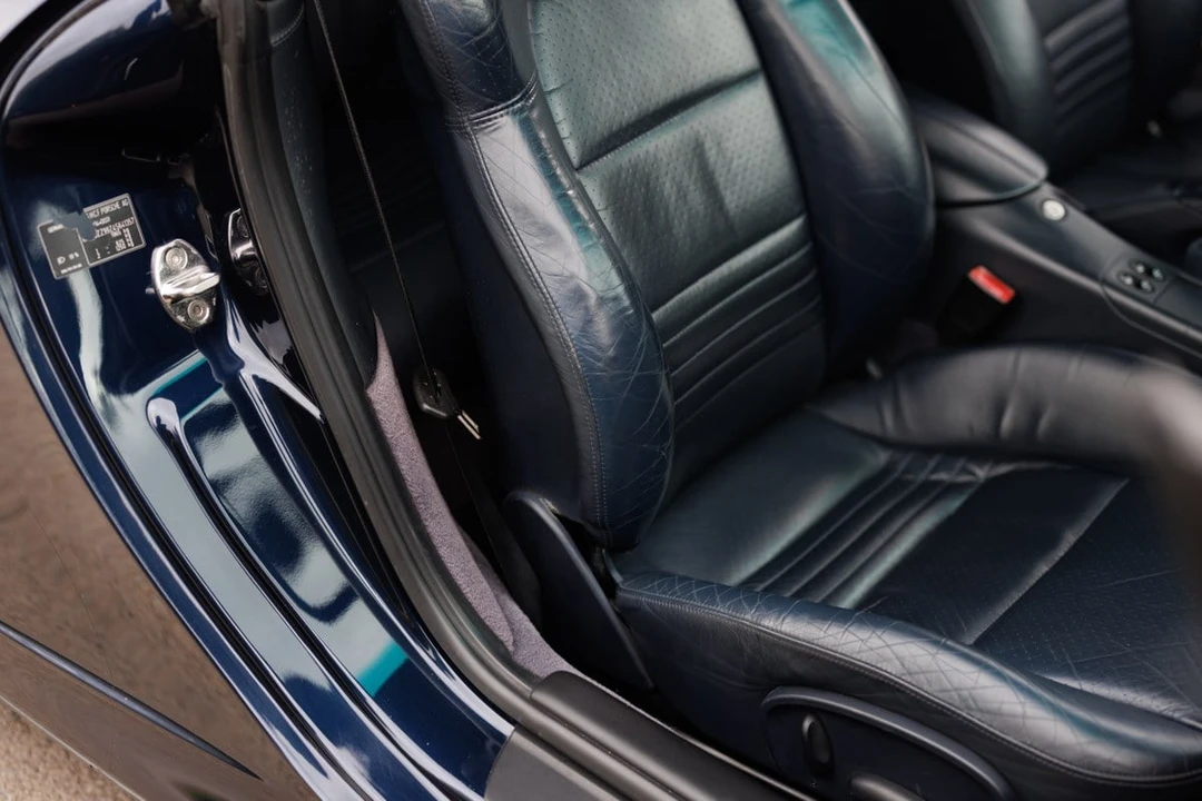 2004 Porsche 996 Carrera 4S - Image 14 of 31
