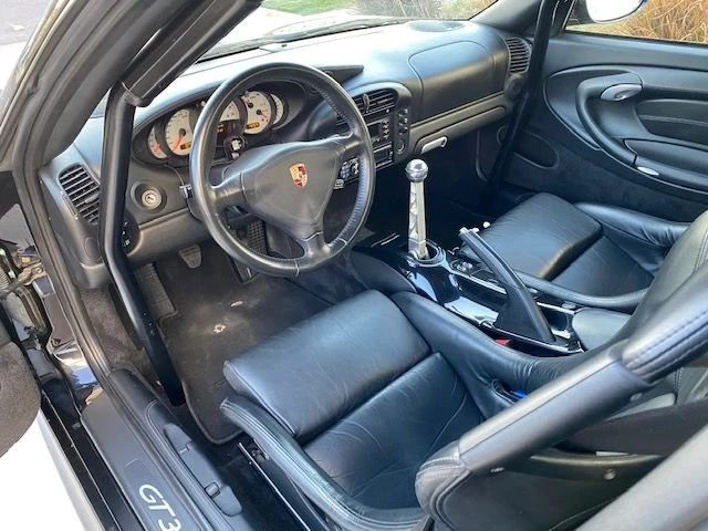 2004 Porsche 996 GT3 - Image 9 of 13