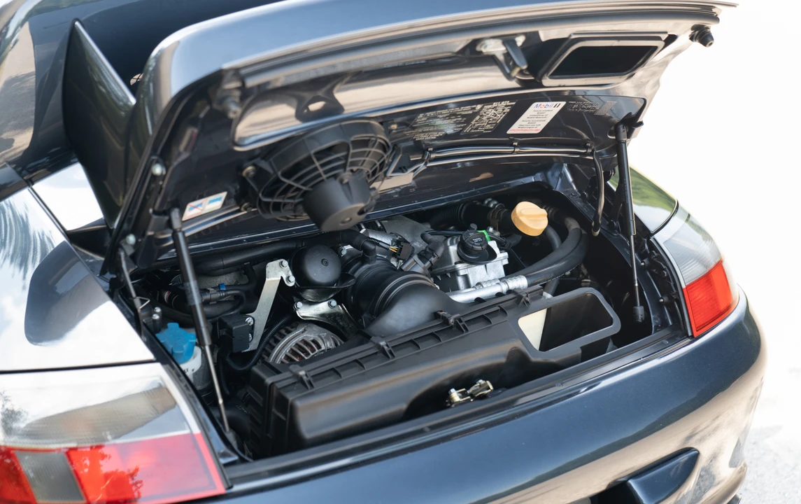 2004 Porsche 996 GT3 - Image 25 of 31