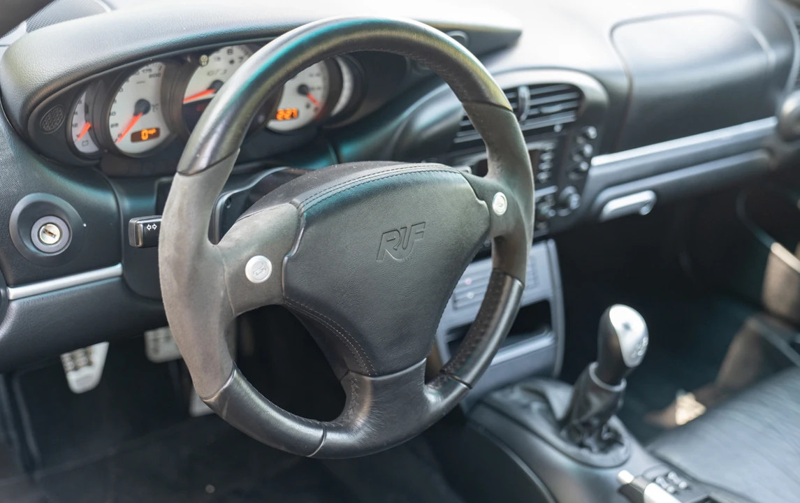 2004 Porsche 996 GT3 - Image 18 of 31
