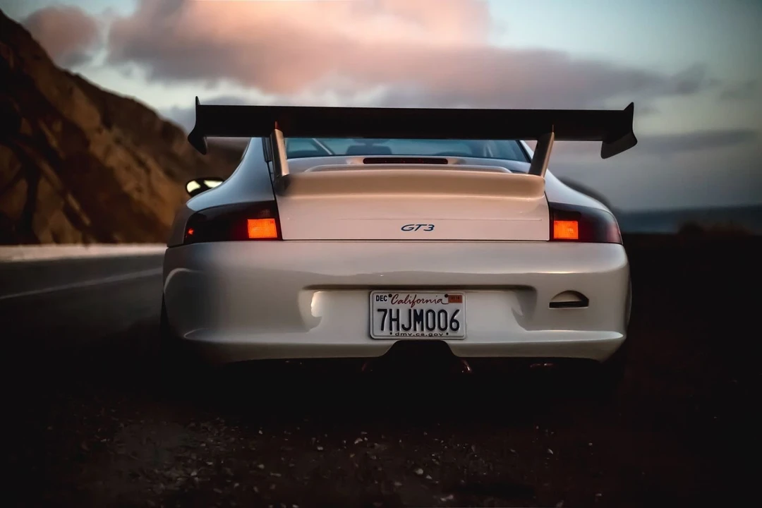 2004 Porsche 996 GT3 - Image 3 of 3