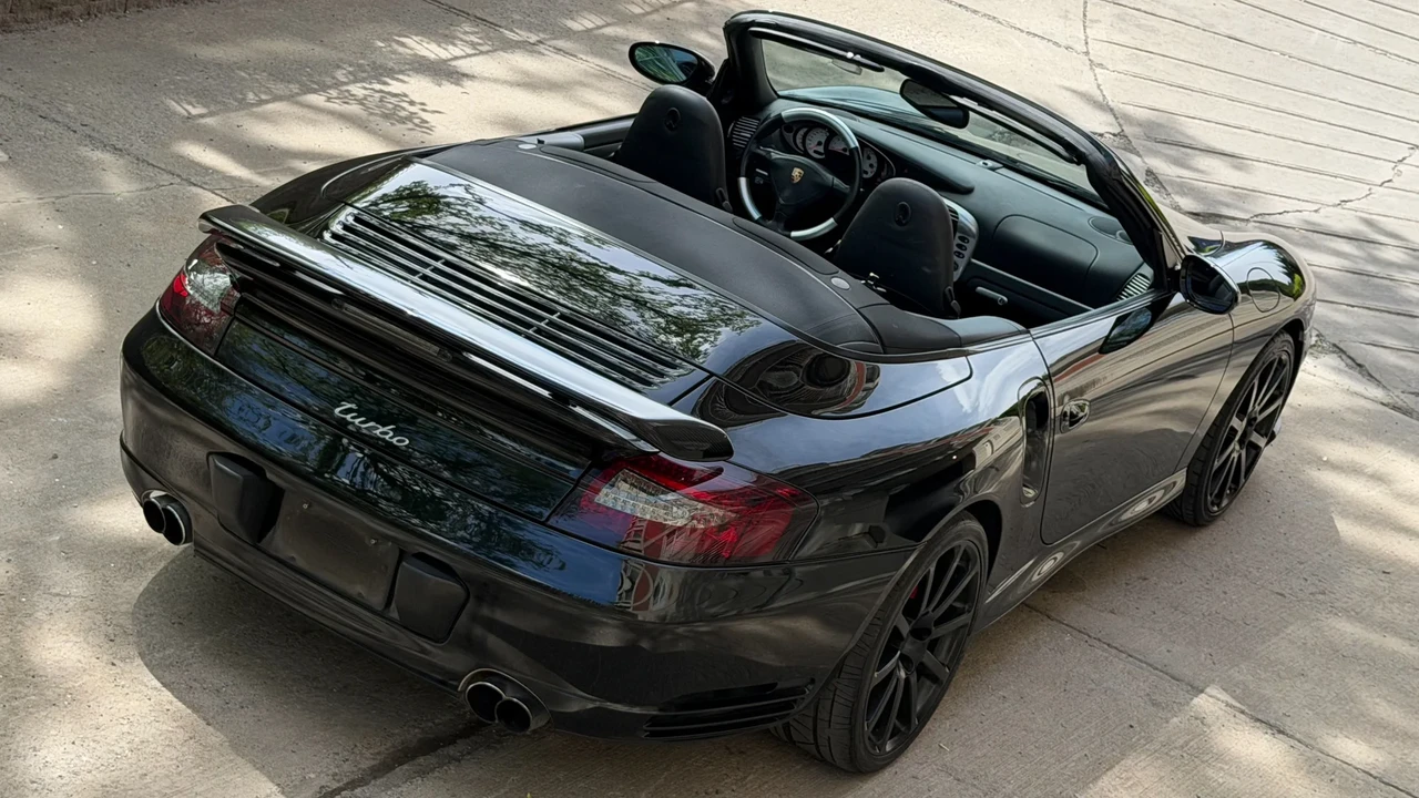 2004 Porsche 996 Turbo - Image 22 of 31