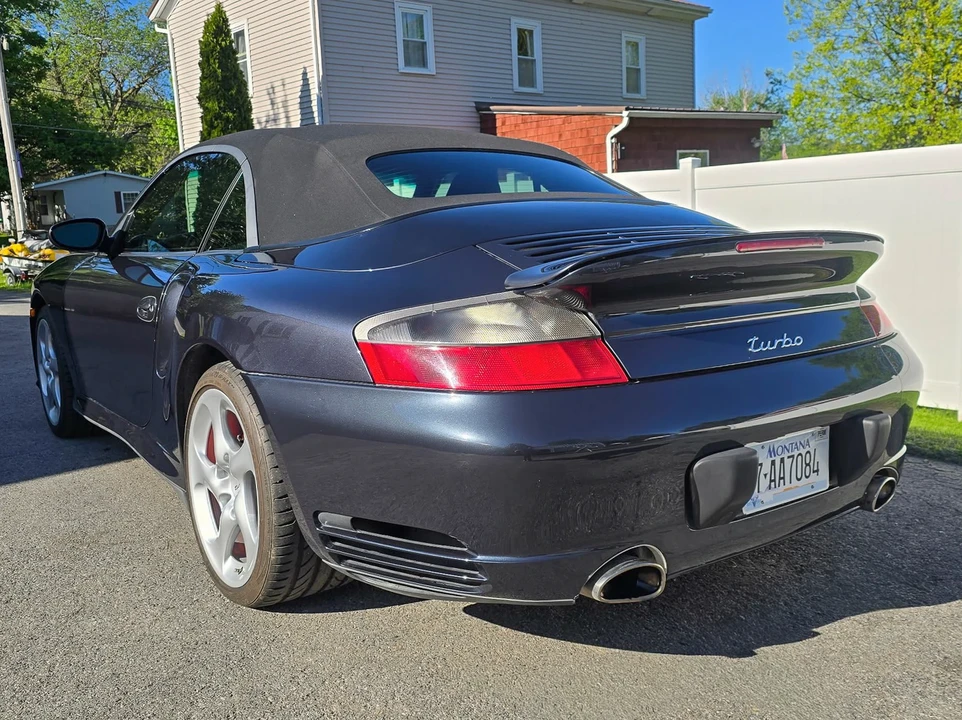 2004 Porsche 996 Turbo - Image 11 of 31