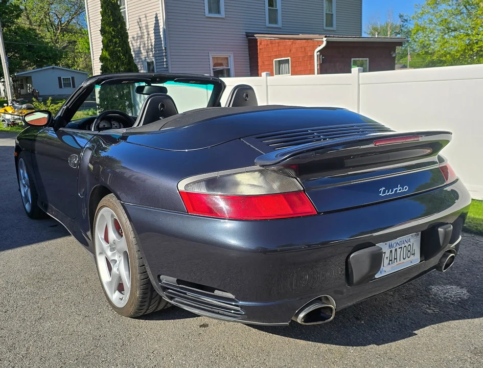 2004 Porsche 996 Turbo - Image 10 of 31