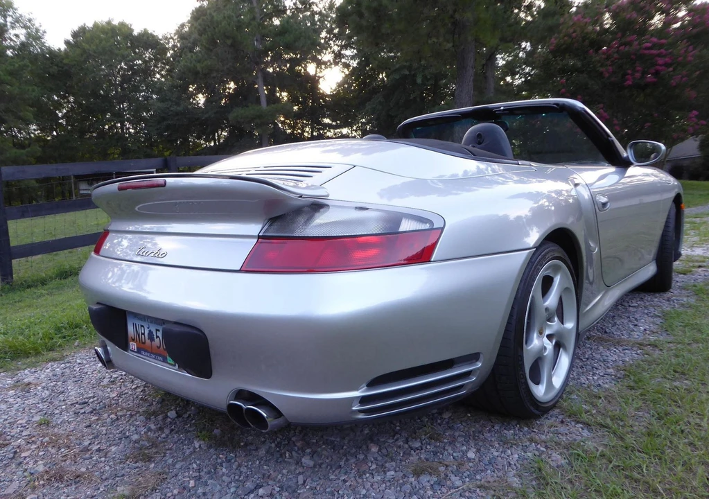 2004 Porsche 996 Turbo - Image 11 of 12