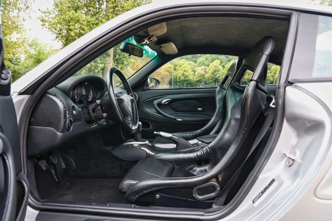 2004 Porsche 996 GT2 - Image 14 of 31