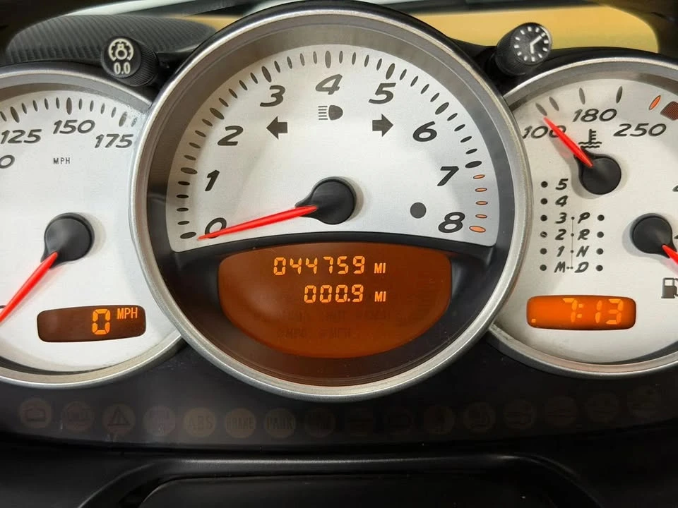 2004 Porsche 986 Boxster - Image 8 of 14