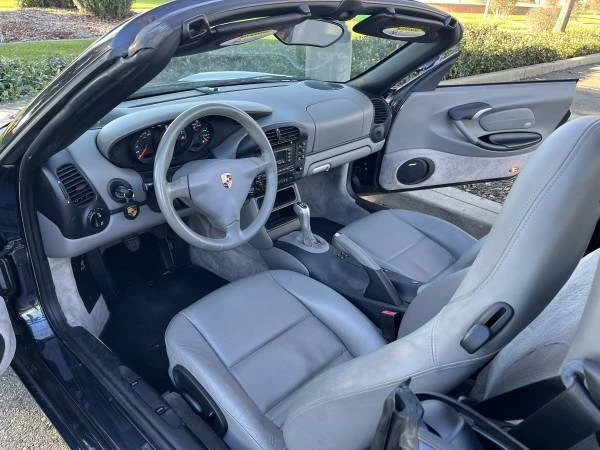 2004 Porsche 986 Boxster - Image 10 of 17