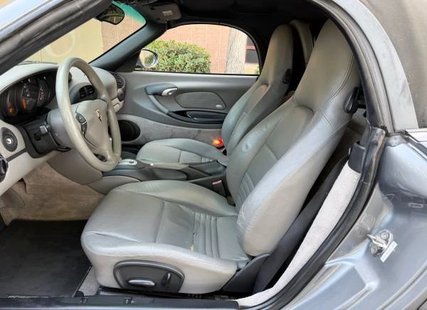 2004 Porsche 986 Boxster - Image 16 of 17