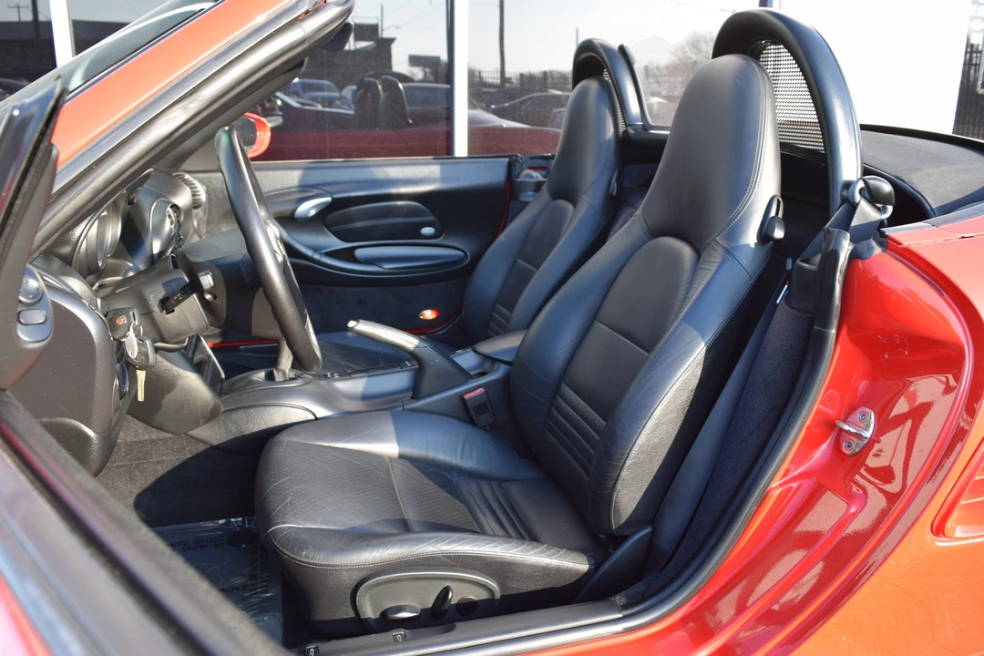 2004 Porsche 986 Boxster - Image 13 of 18