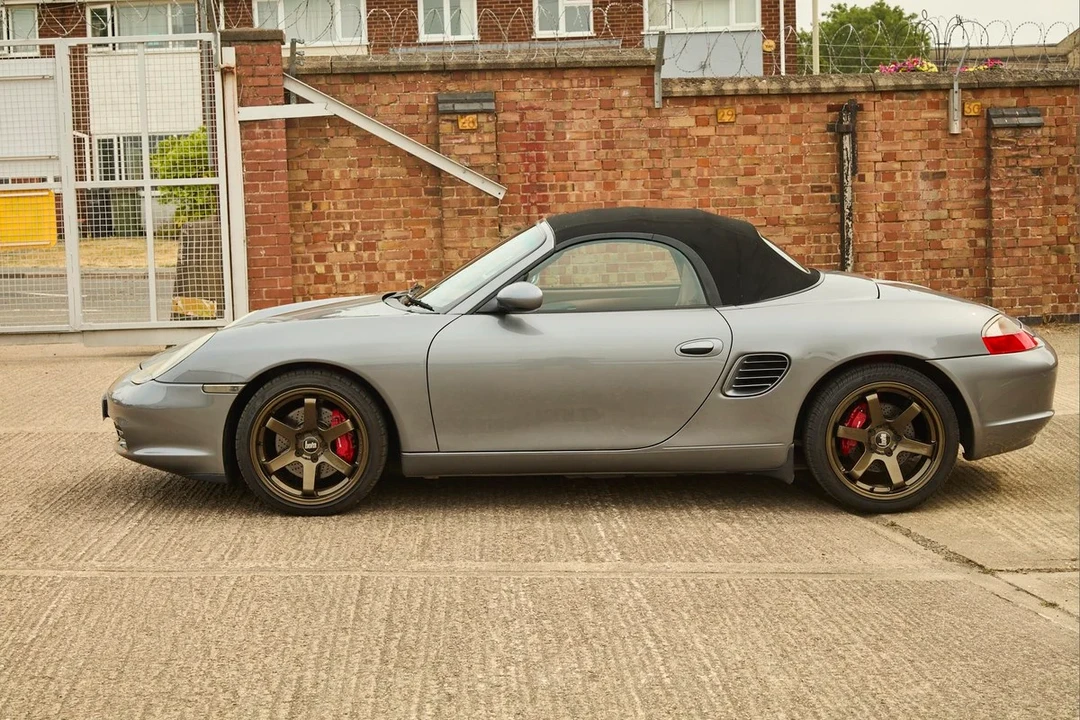 2004 Porsche 986 Boxster S - Image 13 of 30