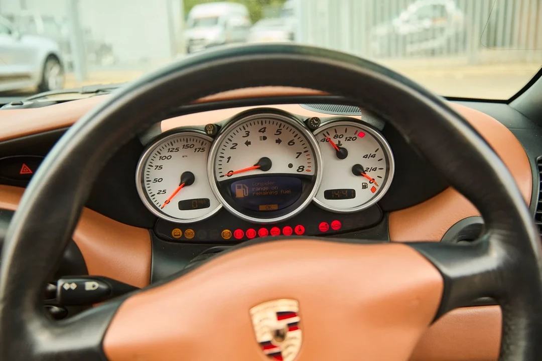 2004 Porsche 986 Boxster S - Image 25 of 30