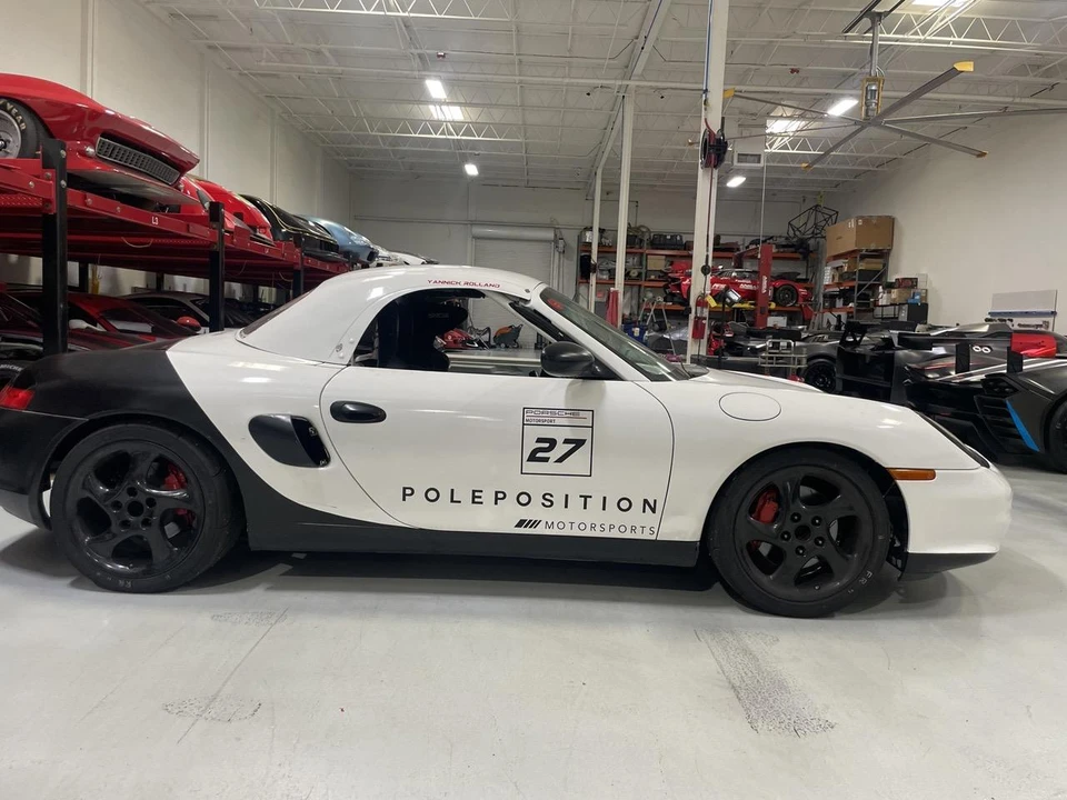 2004 Porsche 986 Boxster - Image 9 of 31