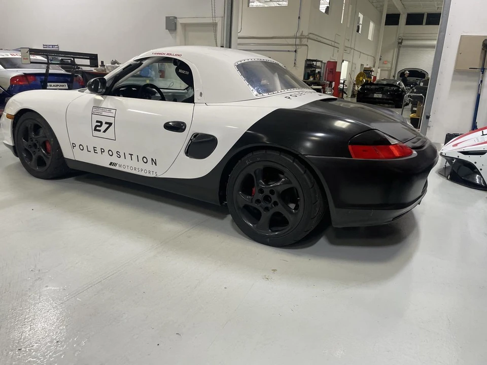 2004 Porsche 986 Boxster - Image 13 of 31