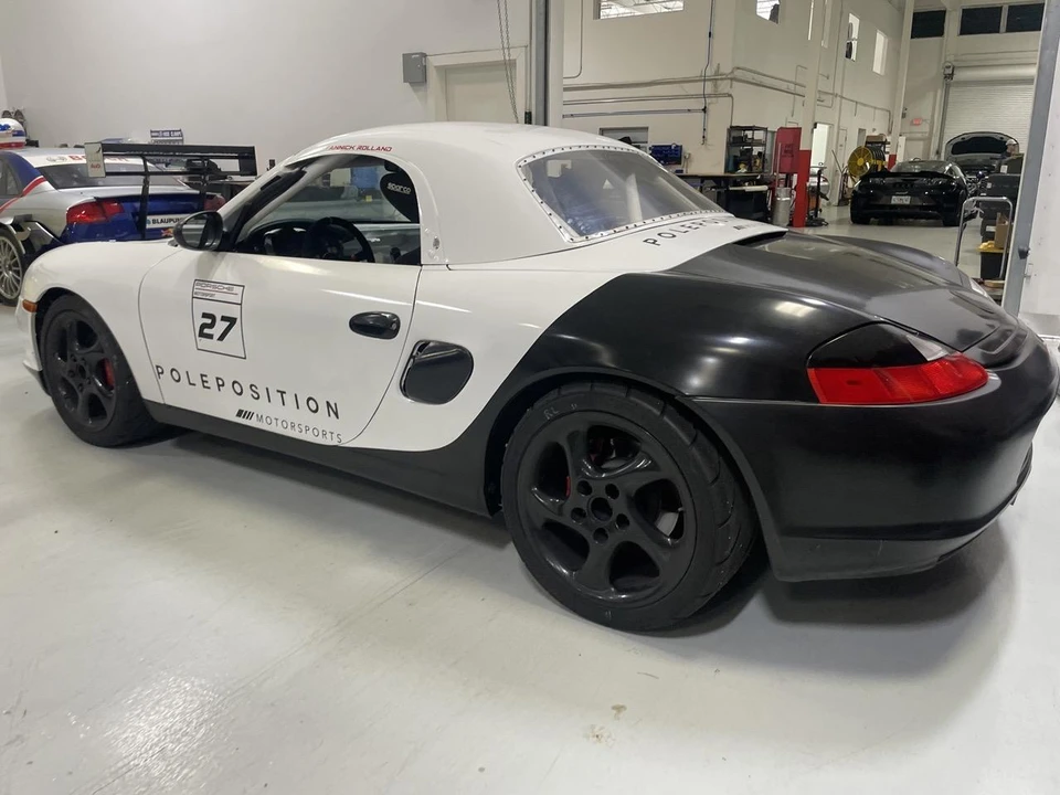 2004 Porsche 986 Boxster - Image 12 of 31