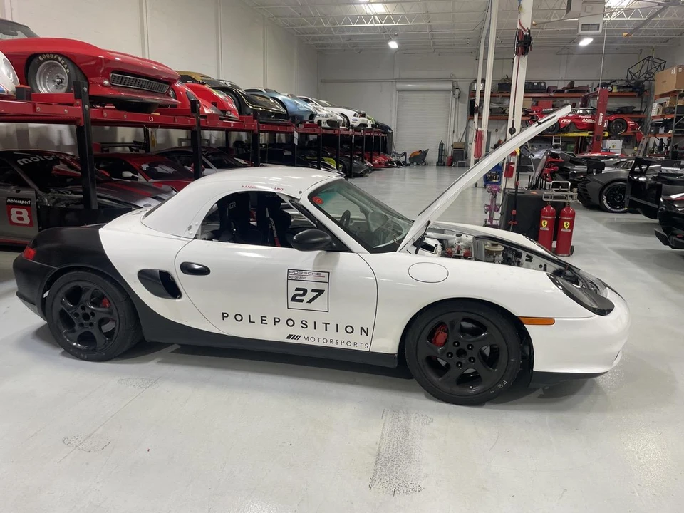 2004 Porsche 986 Boxster - Image 8 of 31