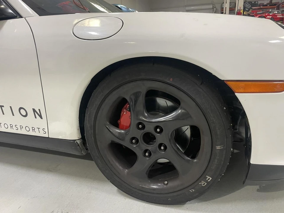 2004 Porsche 986 Boxster - Image 30 of 31
