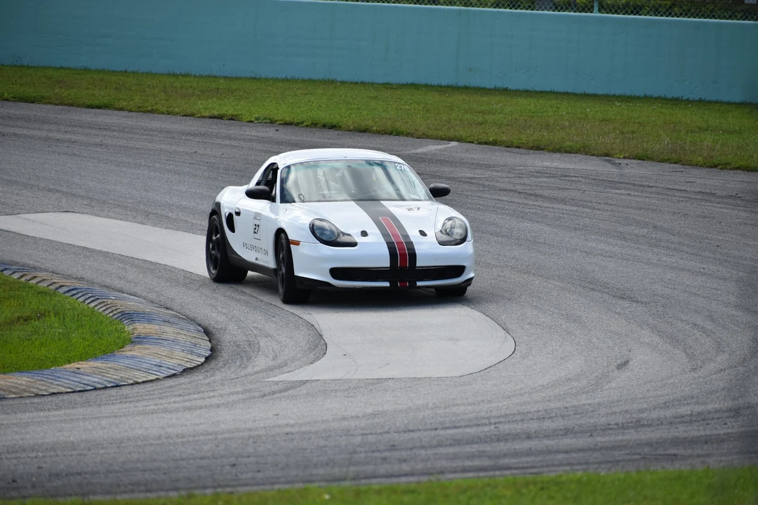 2004 Porsche 986 Boxster - Image 20 of 31