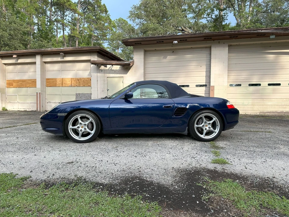 2004 Porsche 986 Boxster - Image 28 of 31