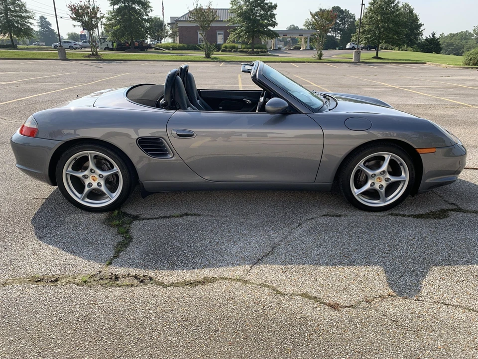2004 Porsche 986 Boxster - Image 9 of 31