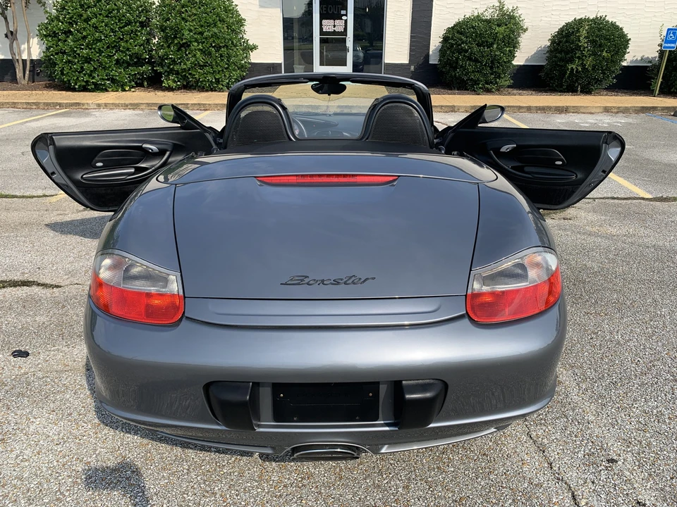 2004 Porsche 986 Boxster - Image 24 of 31